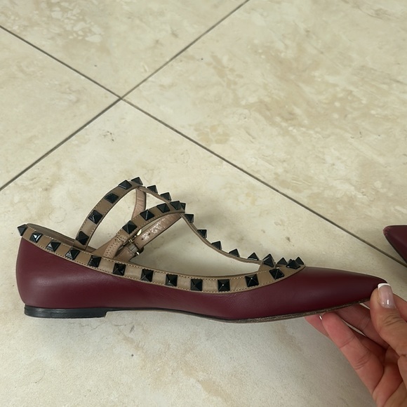 Valentino Garavani Shoes Valentino Patent Rockstud Caged Ballet Flat - Picture 7 of 11